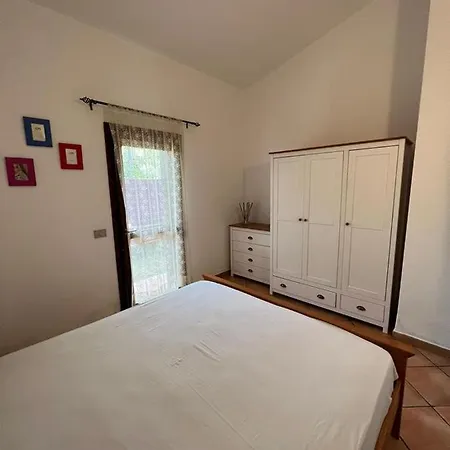 Semesterbostad Casa Saturno San Teodoro (Sardinia)