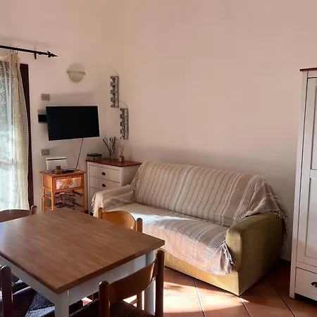 Casa Saturno Nyaraló San Teodoro
